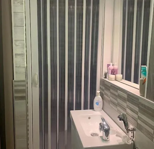 度假居 Mj 波坦察